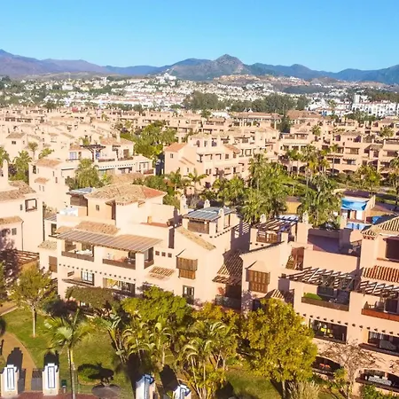 Hacienda Del Sol - Beachside * Estepona