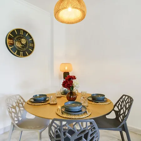 Hacienda Del Sol - Beachside Apartment